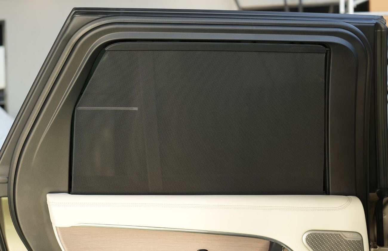 Land Rover Range Rover FIRST EDITION P530 (Batumi Gold)