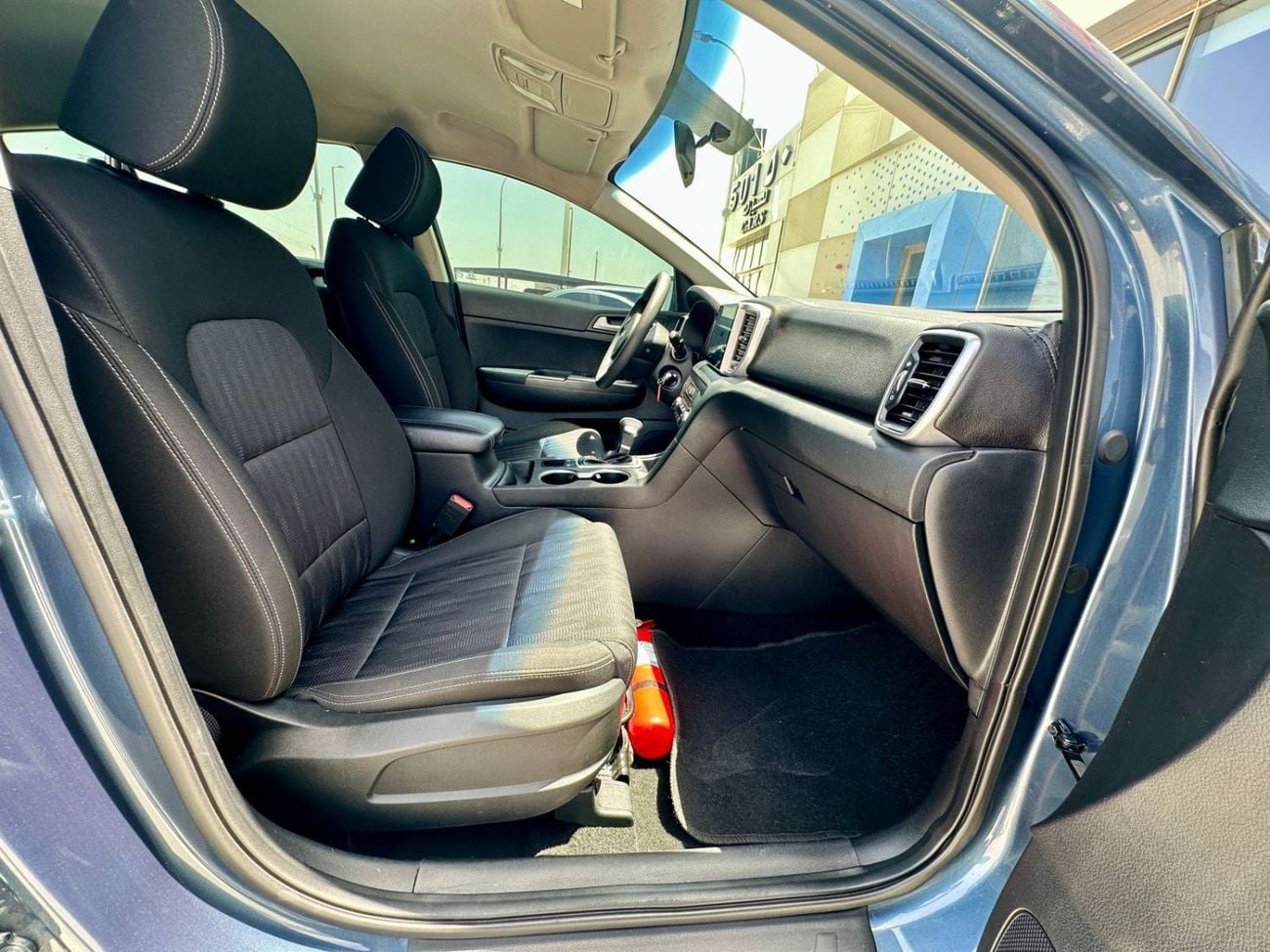 Kia Sportage LX 1.6L FWD 690-Monthly l GCC l Cruise, Camera, GPS l Accident Free