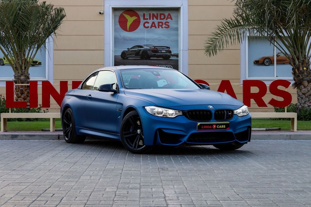 BMW M4 Std 3.0L 2016 BMW M4 M-Sport Convertible GCC Specs