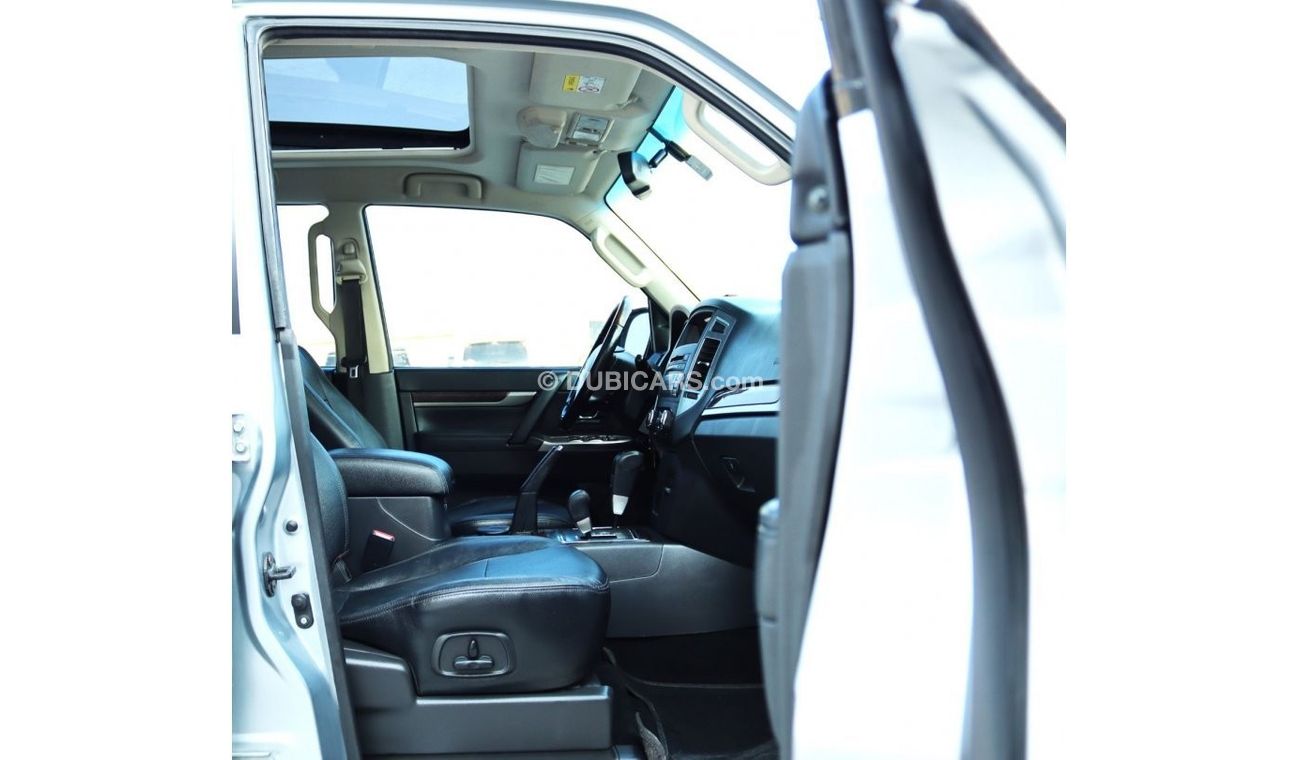 Mitsubishi Pajero GLS Mitsubishi Pajero 2015 GCC, full option, in excellent condition