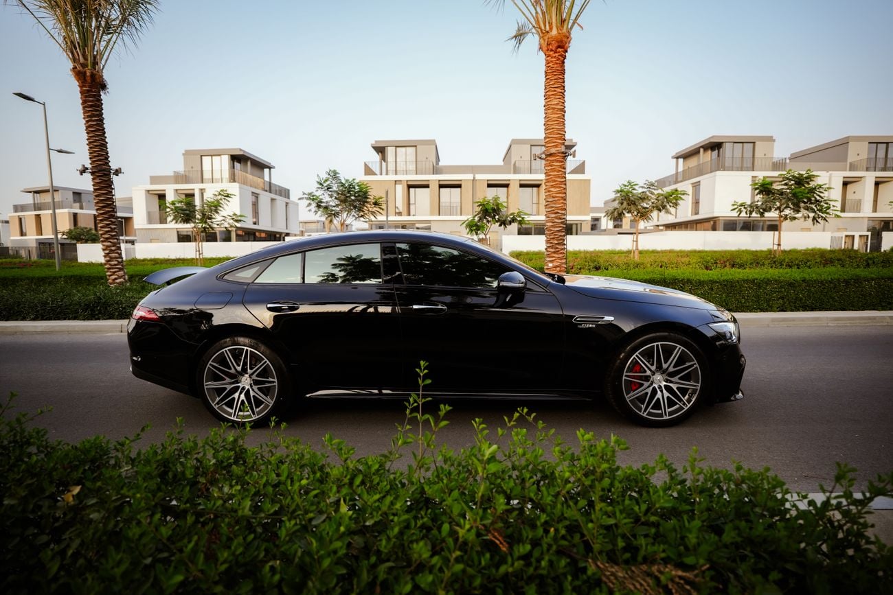 مرسيدس بنز ايه ام جي جي تي 43 4 matic+ | 4 door | 16,000km