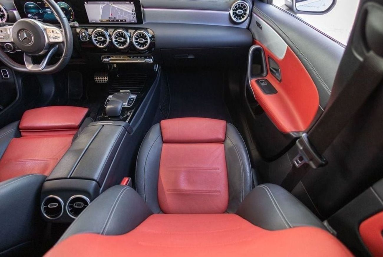 Mercedes-Benz A 250 Std 2.0L (224 HP)