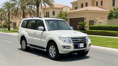 ميتسوبيشي باجيرو GLS HIGHLINE كارس24 هي سوق ضخم للسيارات المستعملة موثوق ومضمون ٪كارس24 هي سوق ضخم للسيارات المستعملة موثوق ومضمون