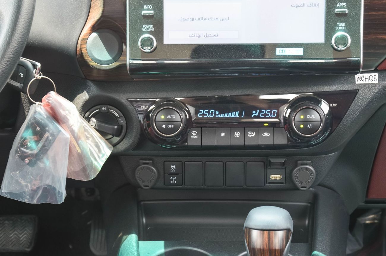 Toyota Hilux TOYOTA HILUX 2.4L 4WD DIESEL PICKUP 2025