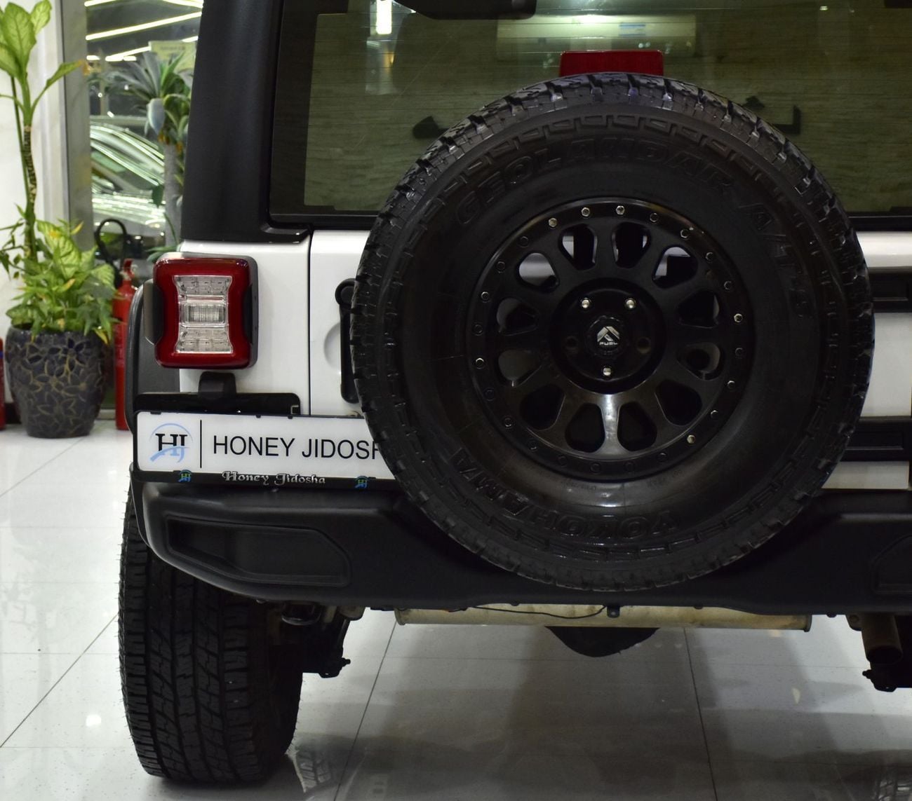 جيب رانجلر EXCELLENT DEAL for our Jeep Wrangler Sport ( 2017 Model ) in White Color GCC Specs