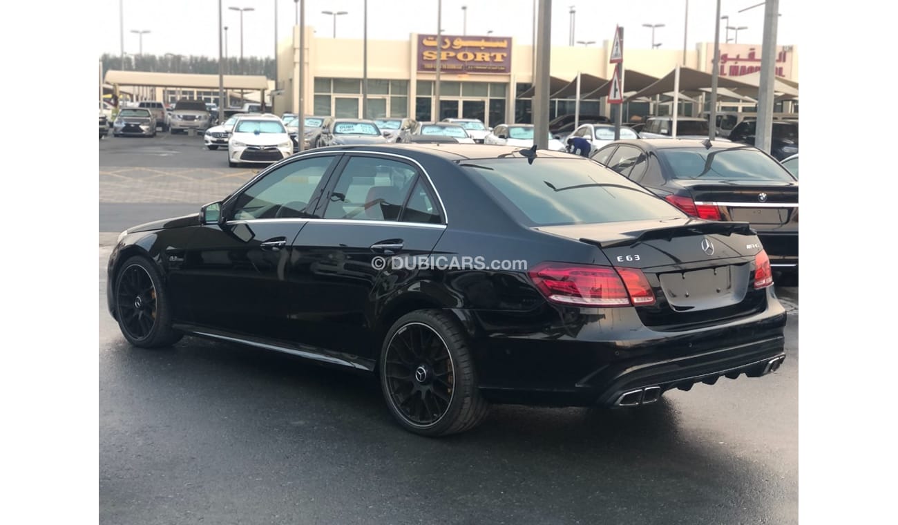 مرسيدس بنز E 63 AMG موديل 2010 محول 2016 حاله جيده من الداخل والخارج فل مواصفات بانوراما ومثبت سرعه وتحكم كهربي كامل و