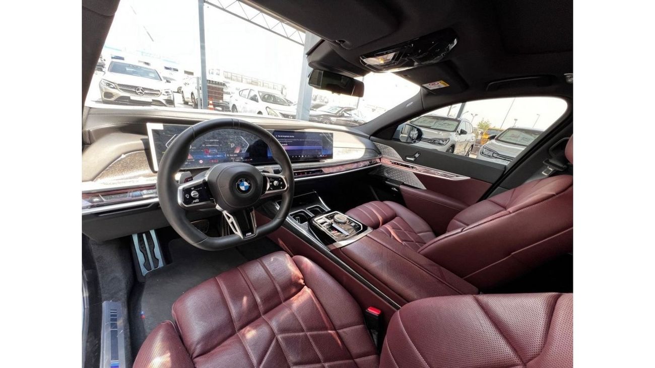BMW 740Li M Sport BMW 740i