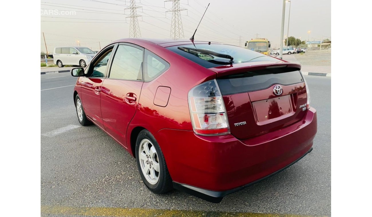 Toyota Prius 2005 TOYOTA PRIUS MID OPTION FREASHLY IMPORTED VEHICLE FROM AMERICAN CLEAN INSIDE AND OUTSIDE READY 