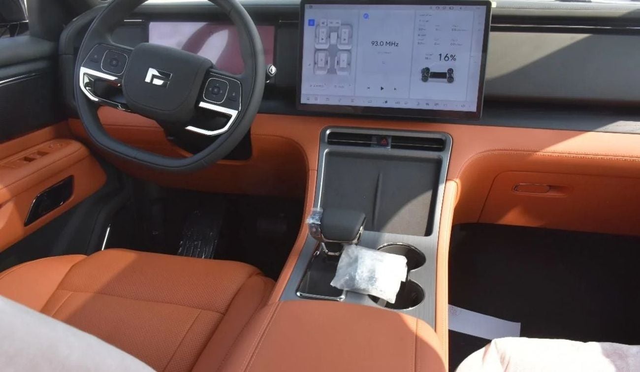 روكس 01 ROX 01 SEVEN SEATS