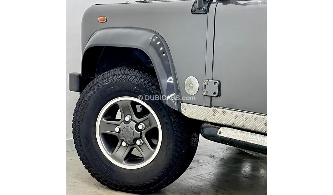 Land Rover Defender Very Rare 2001 Land Rover Defender 90 Tomb Raider Edition