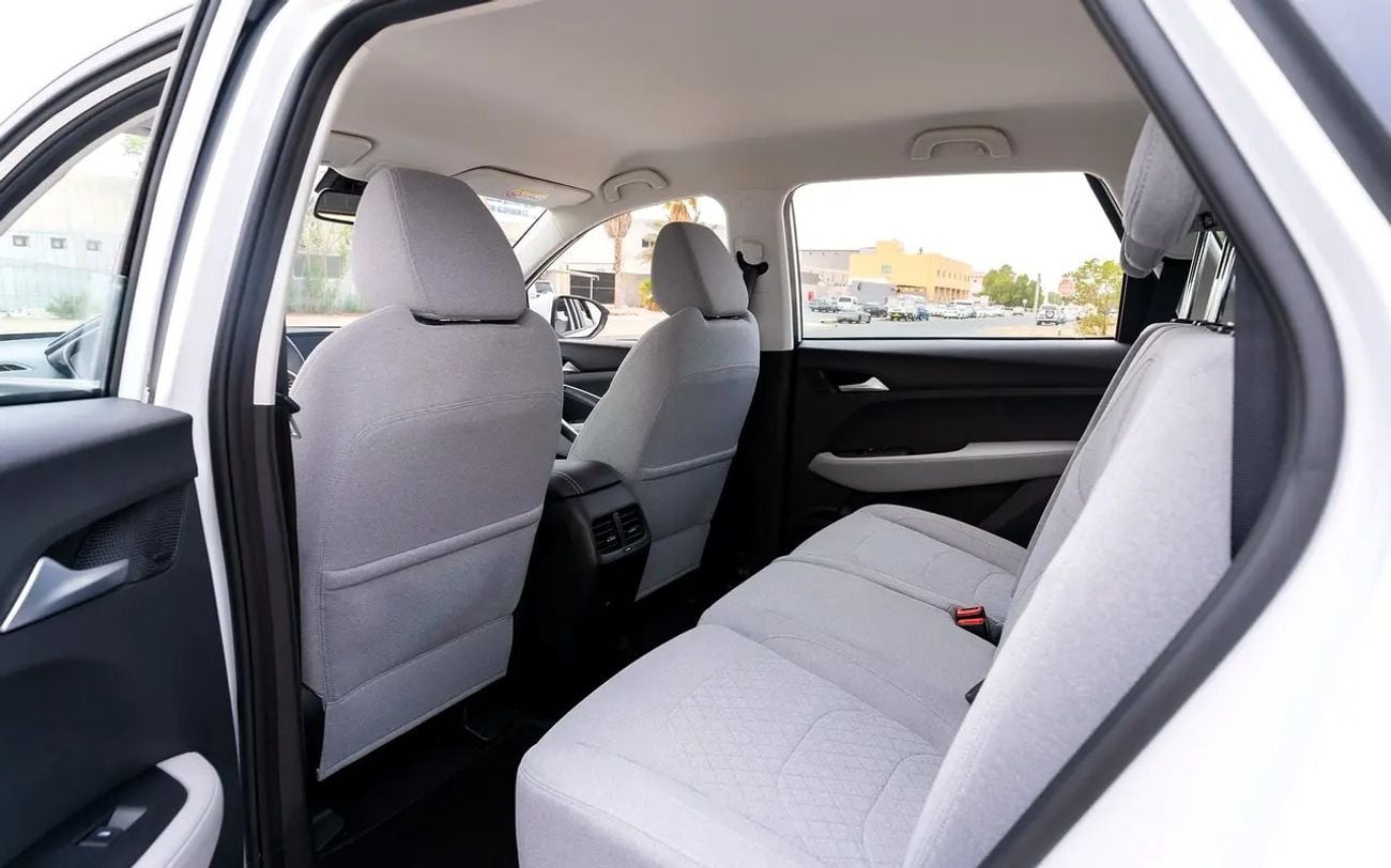 شيفروليه كابتيفا LS 1.5L (149 HP) (5 Seater)