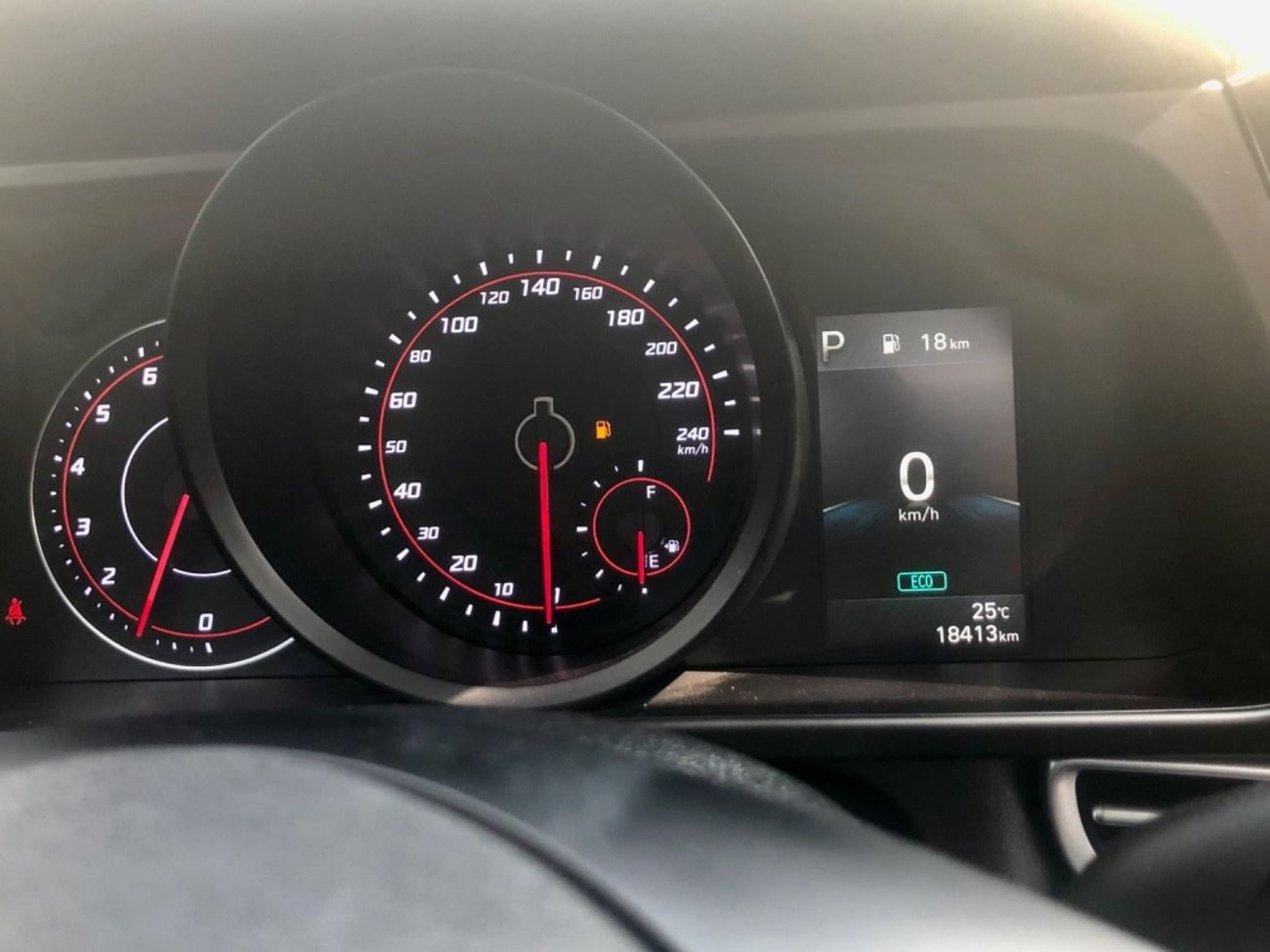 هيونداي إلانترا Hyundai Elentra ( 2.0L) 2023 Sunroof Original paint