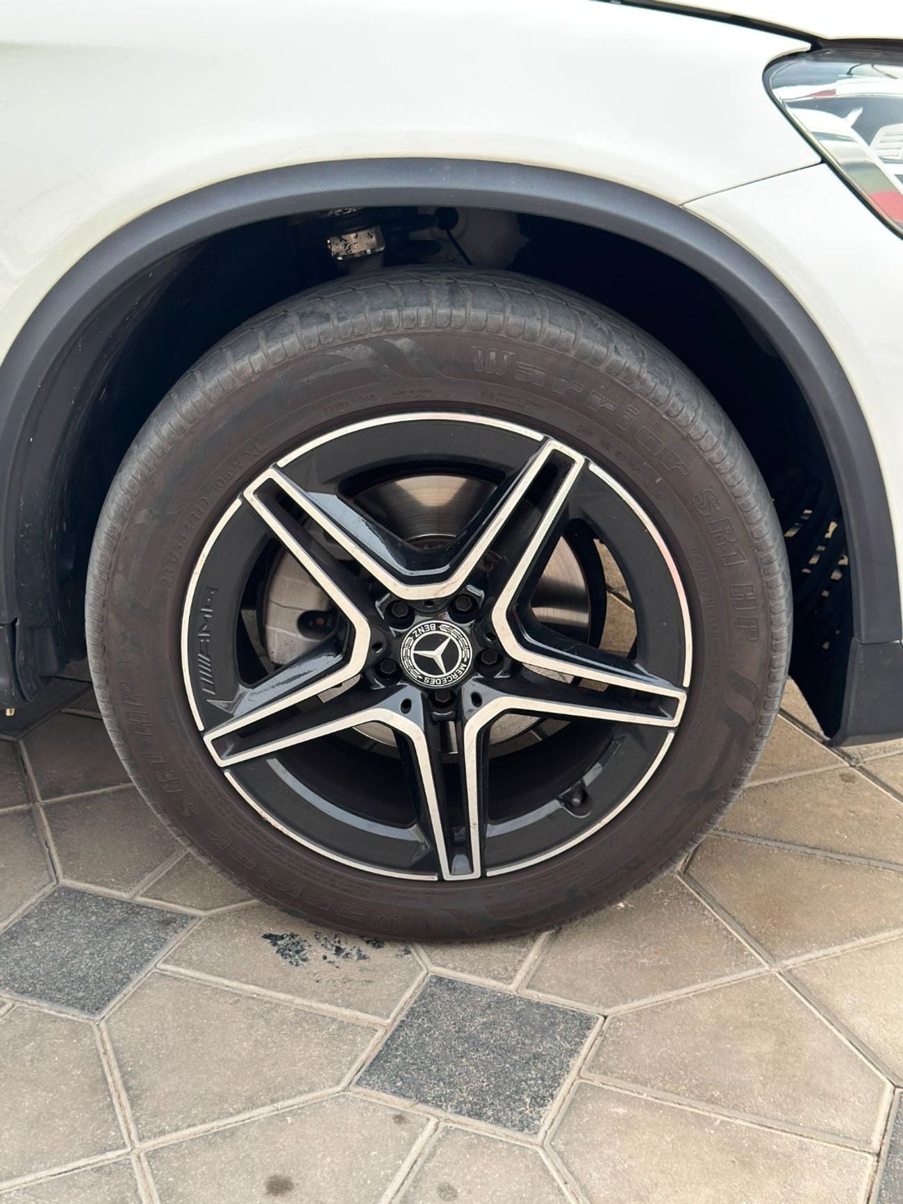 Mercedes Benz GLC 300 STD (NON GCC)