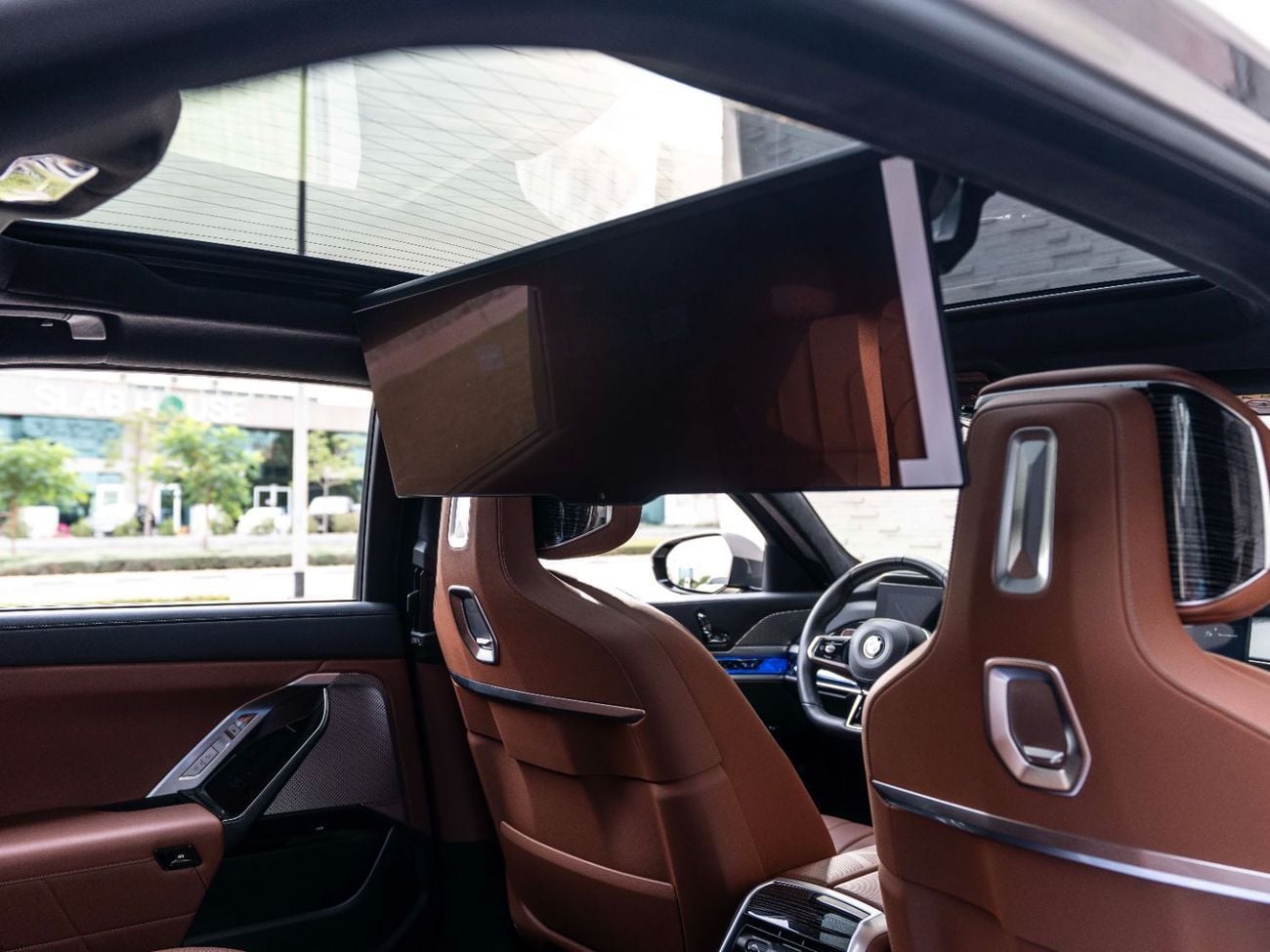 بي أم دبليو 735i LUXURY