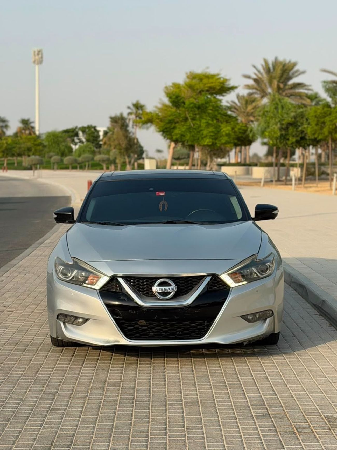 Nissan Maxima PLATINUM (NON GCC)