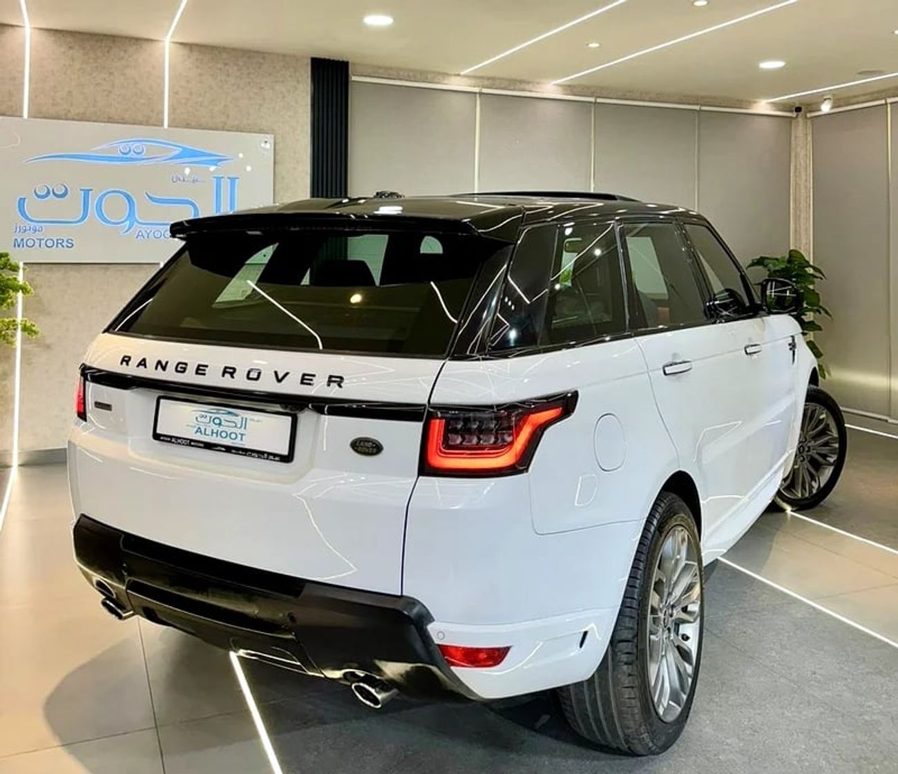 لاند روفر رينج روفر سبورت AUTOBIOGRAPHY SUPERCHARGED RR SPORT V8 // TOP RANGE // FREE ACCIDENTS // GCC