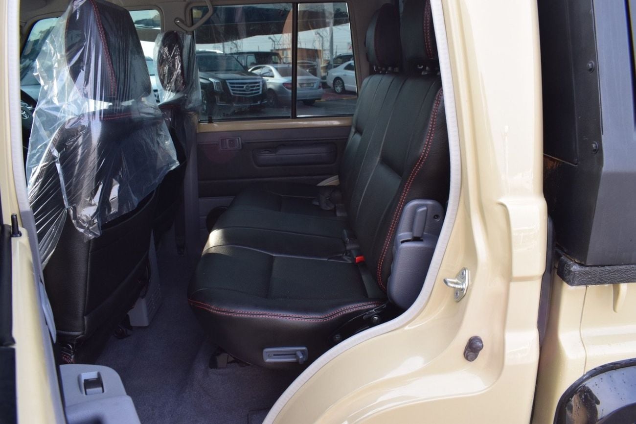 تويوتا لاند كروزر بيك آب Double Cabin 4.5L