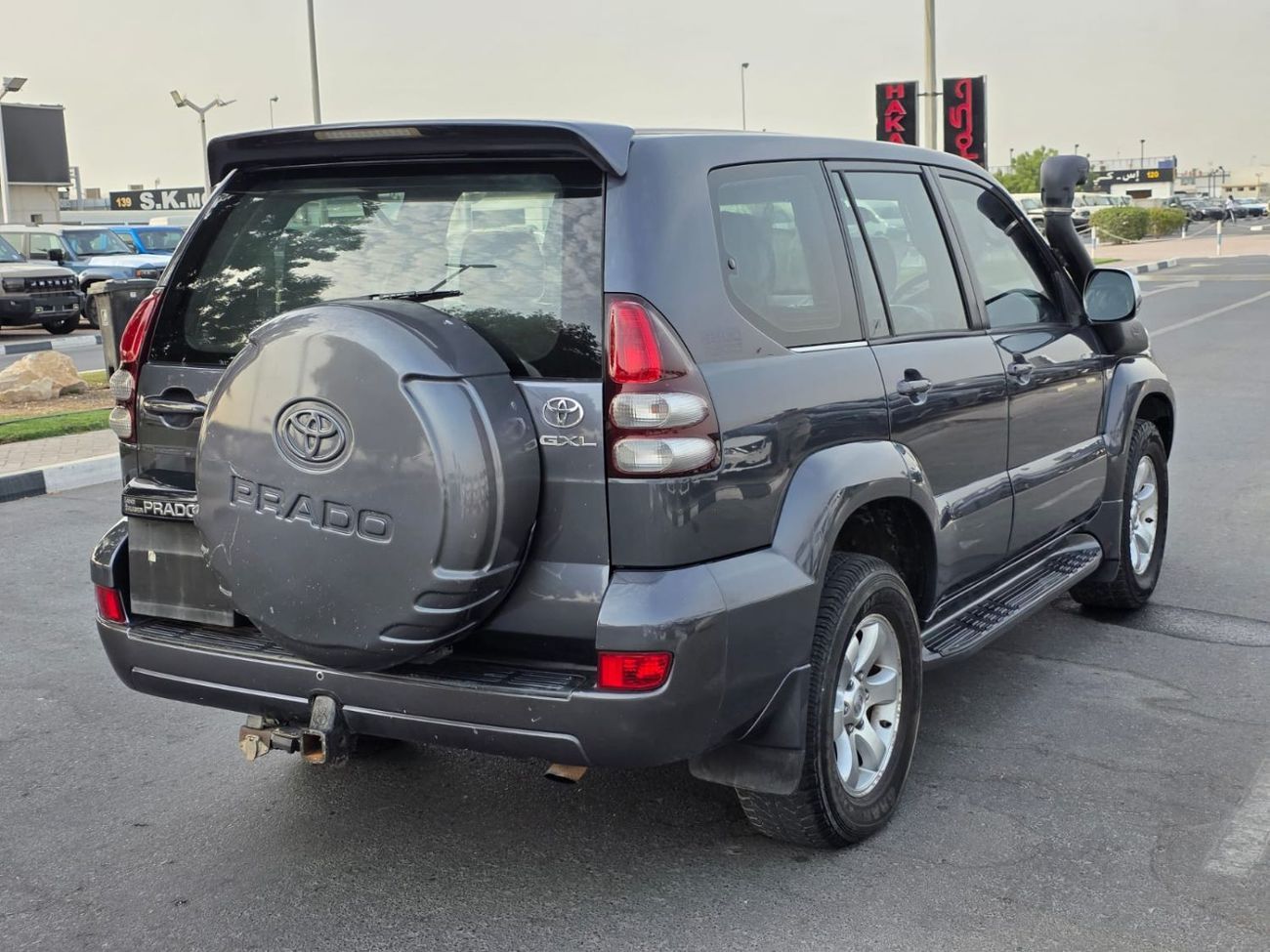 تويوتا برادو DIESEL PRADO 3.0 LITER 1KZ ENGINE GREY COLOR 2004 MODEL AUTOMATIC