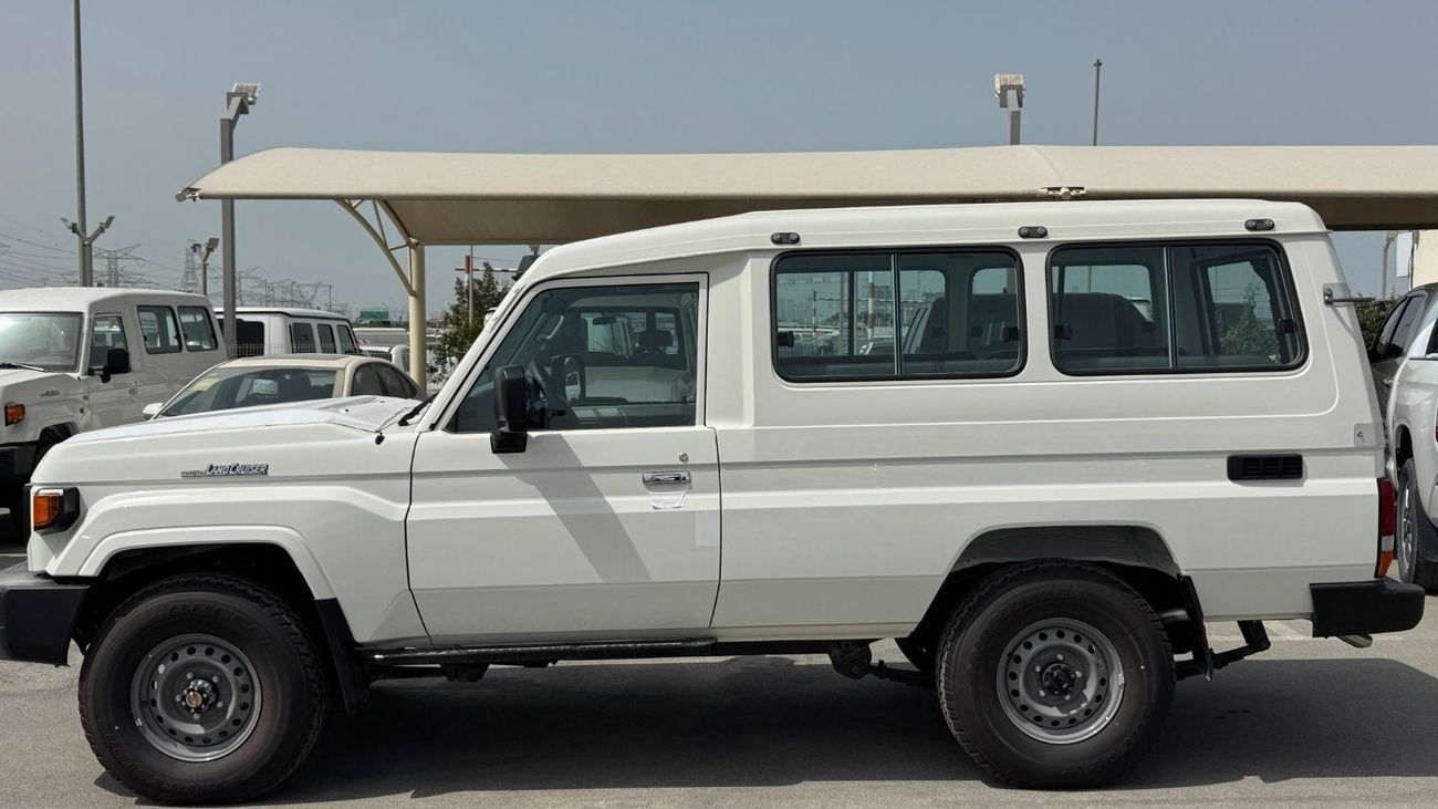 Toyota Land Cruiser 70 LAND CRUISER HARDTOP LC78 4.2L DIESEL 2024 MODEL YEAR WHITE COLOR