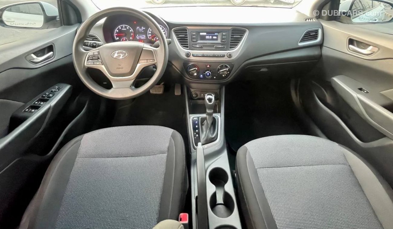 Hyundai Accent GL Hyundai Accent 2018 GCC in excellent condition without accidents, very clean inside and outside