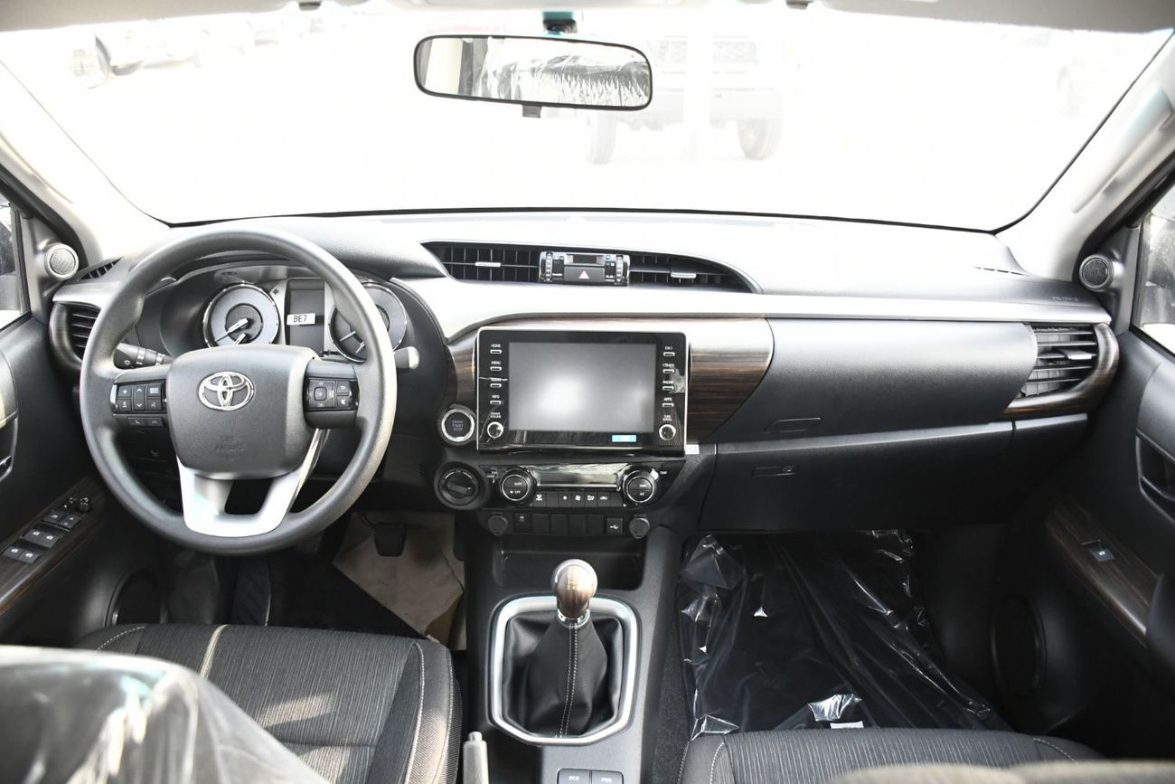 Toyota Hilux 2.7L Manual  Push Start with BSM Full Option