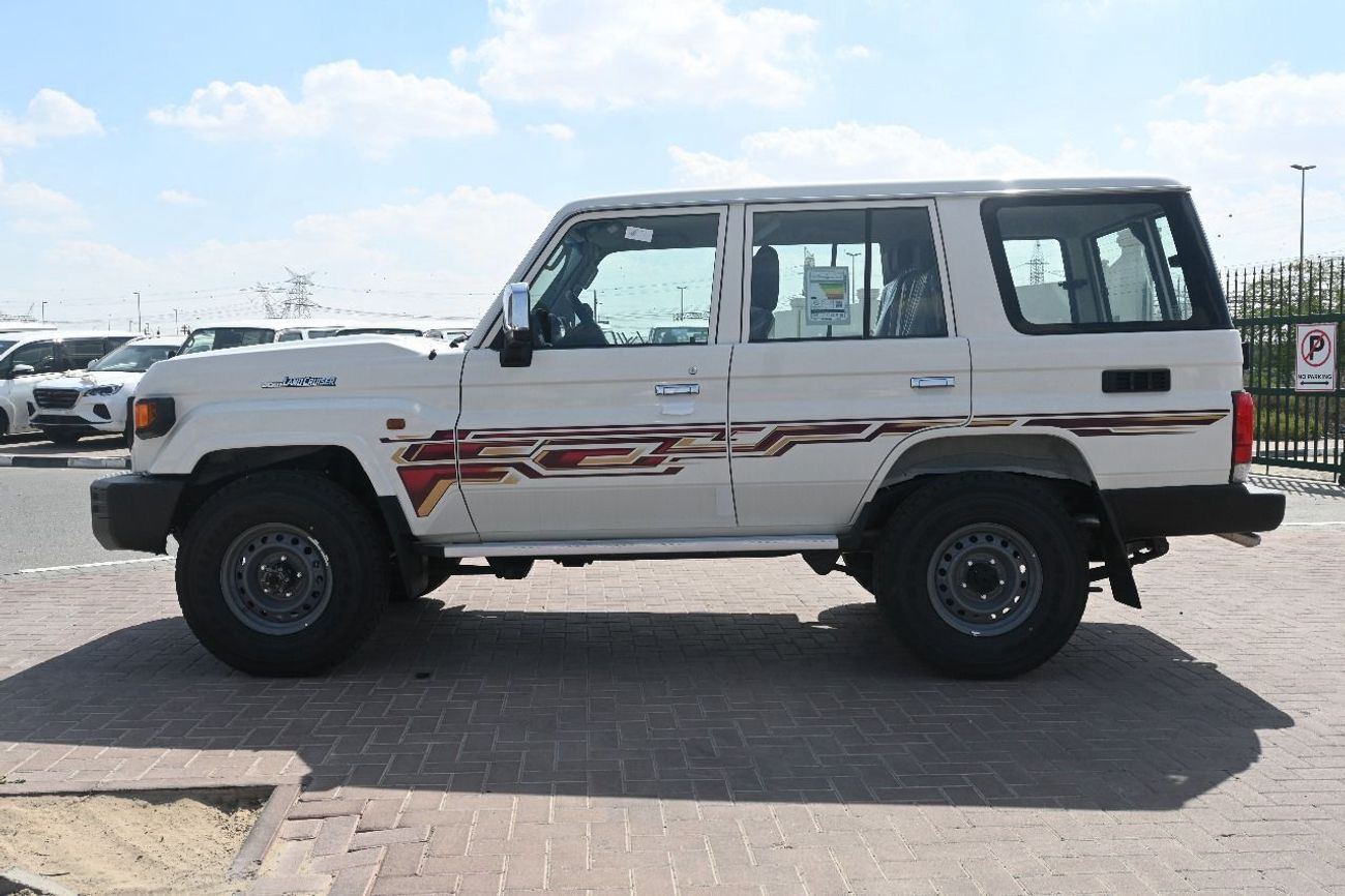 Toyota Land Cruiser 70 2024 Toyota Land Cruiser LC76 LX-E (5-Door) Hardtop 4.5L V8 Diesel M/T 4x4 Export Only