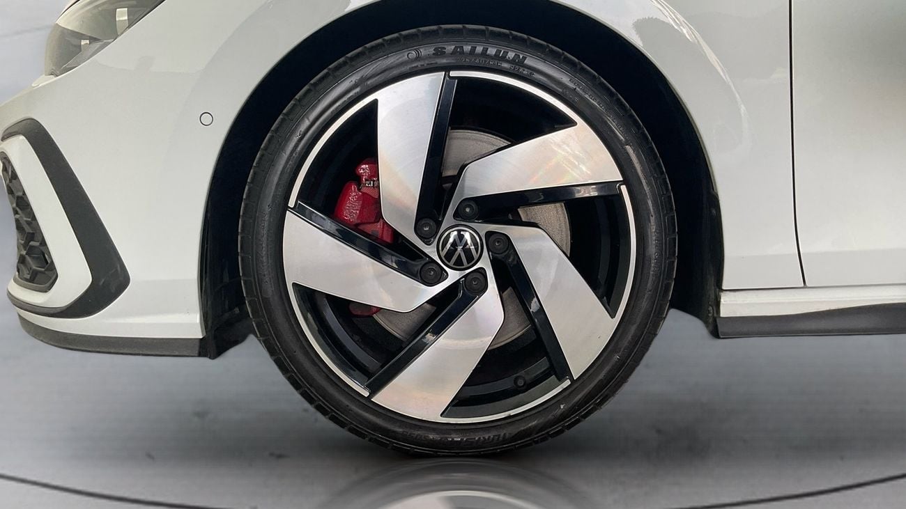 Volkswagen Golf GTI - Cloth | upto AED 20,000 Ramadan Discount | Guaranteed Warranty | 0 Down Payment