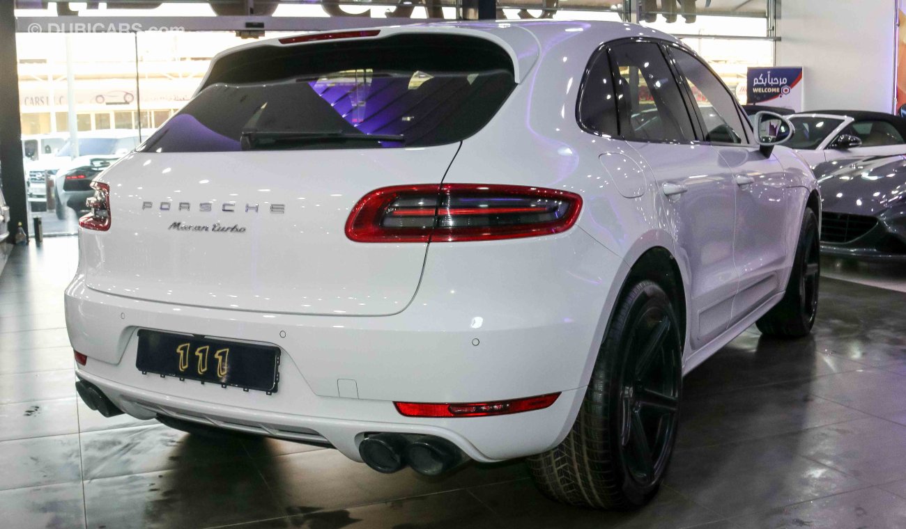 Porsche Macan Turbo