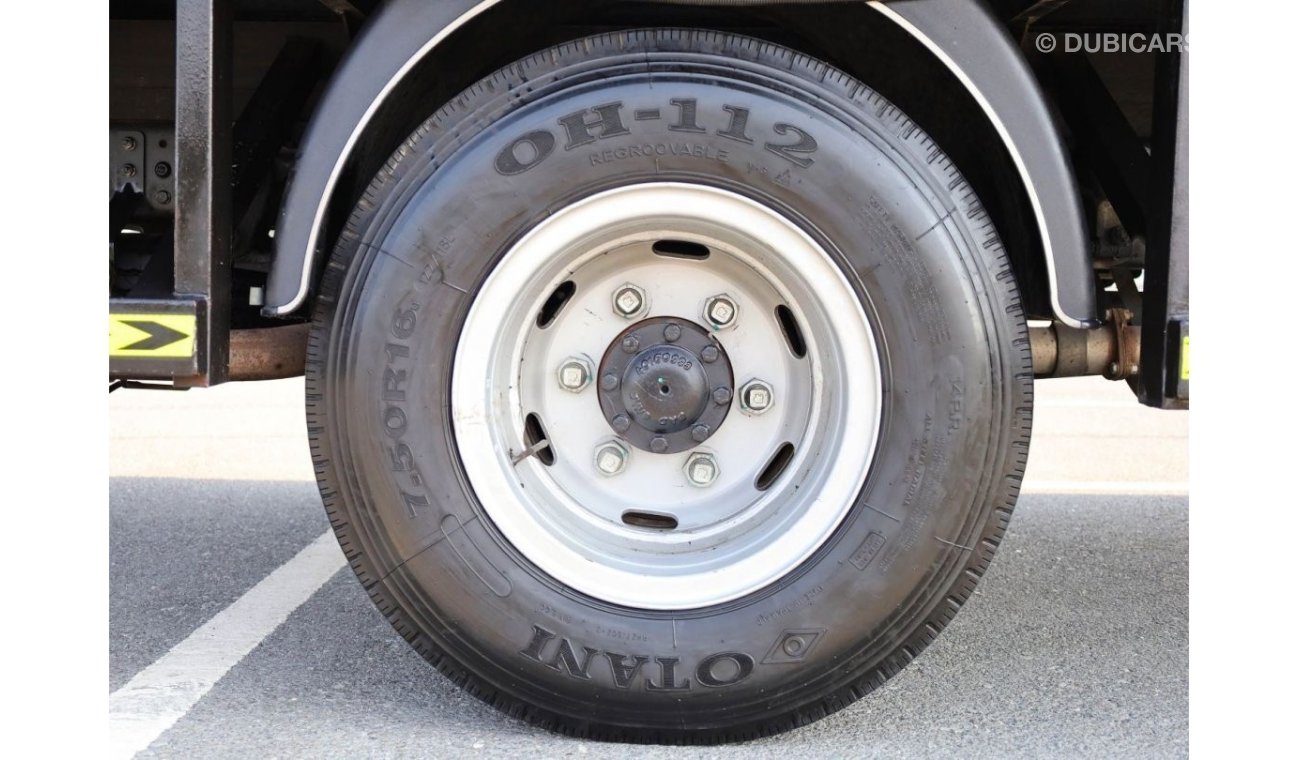 Mitsubishi Fuso Canter | Long Chassis | Shutter Box Water Body | Excellent Condition | GCC