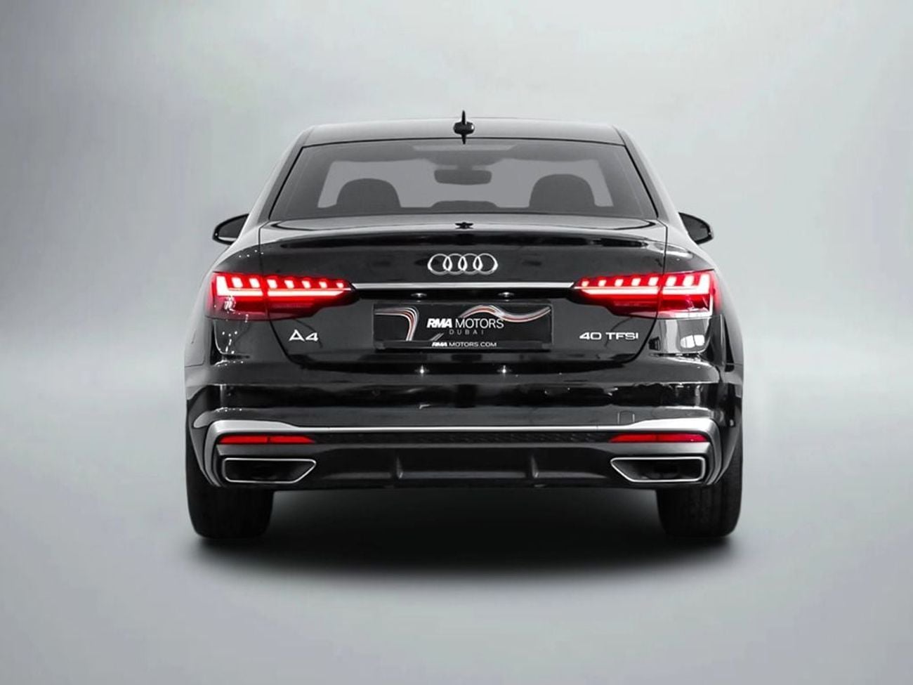 أودي A4 40TFSI S-Line 2.0L
