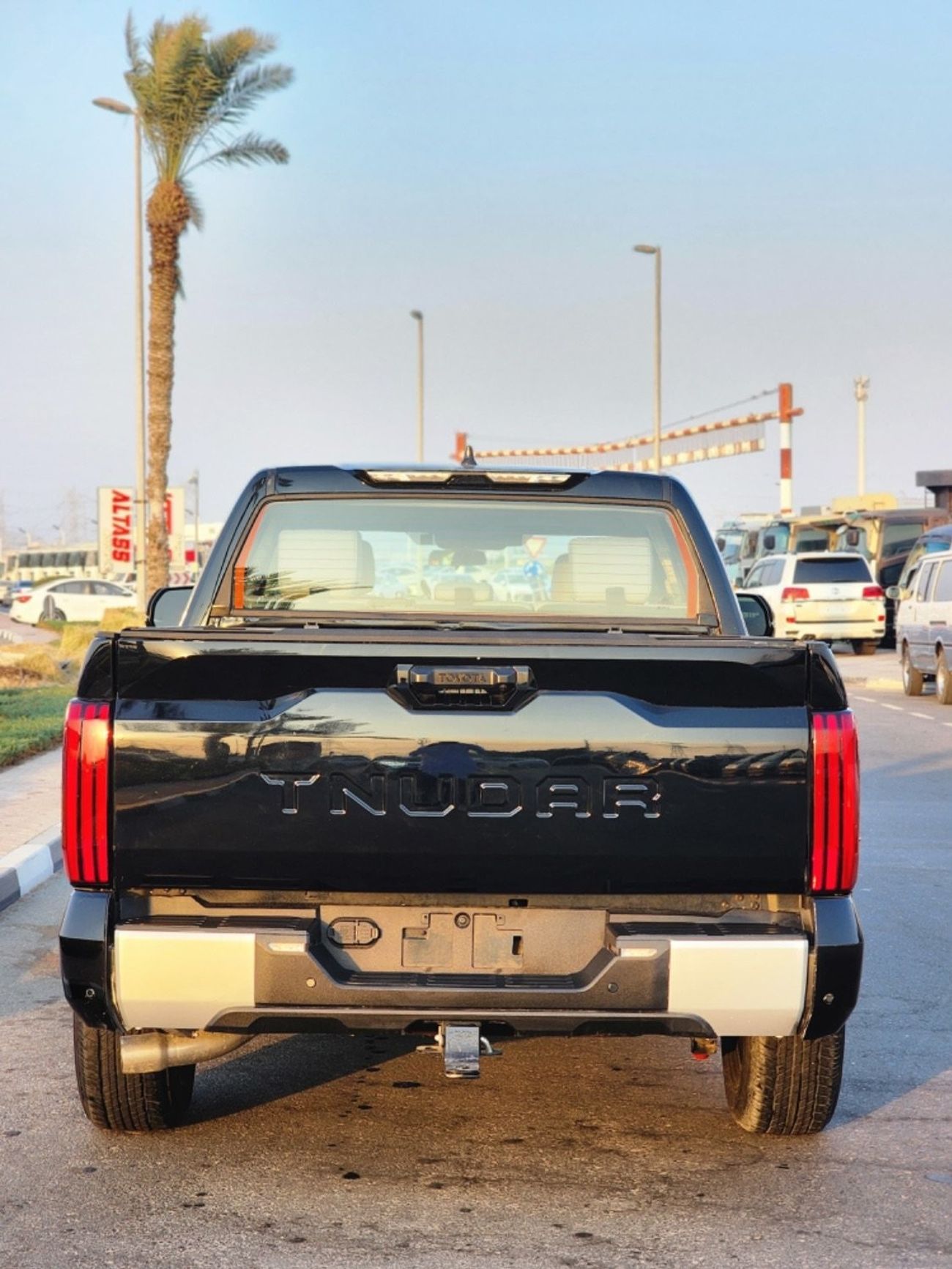 تويوتا تاندرا TOYOTA TUNDRA