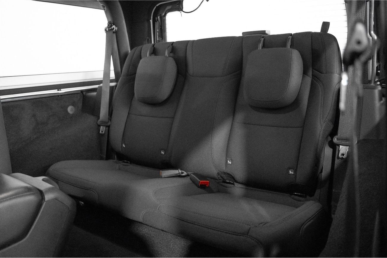 جيب رانجلر Sport S 3.6L A/T