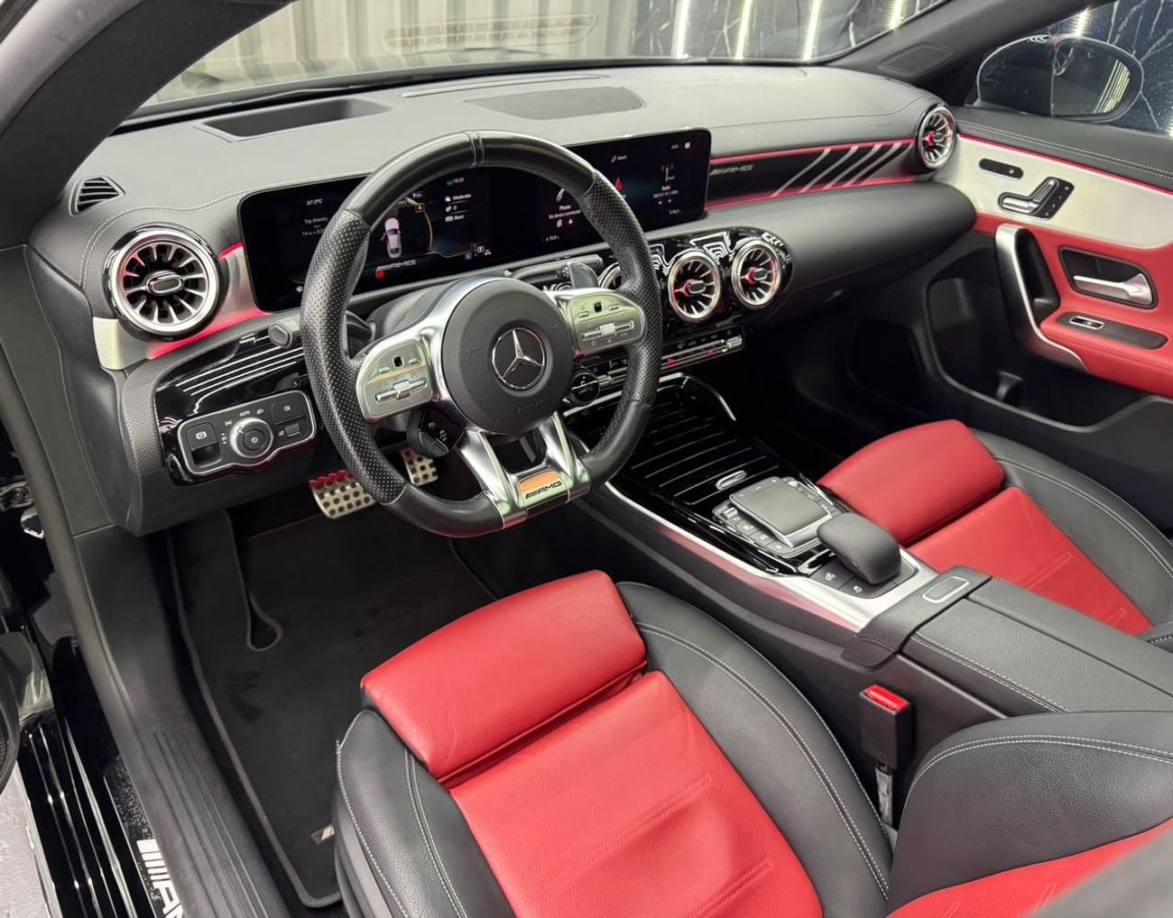 Mercedes Benz CLA35 AMG STD CLA 35 AMG 4Matic | GCC | Original Paint | Gargash Full Service history