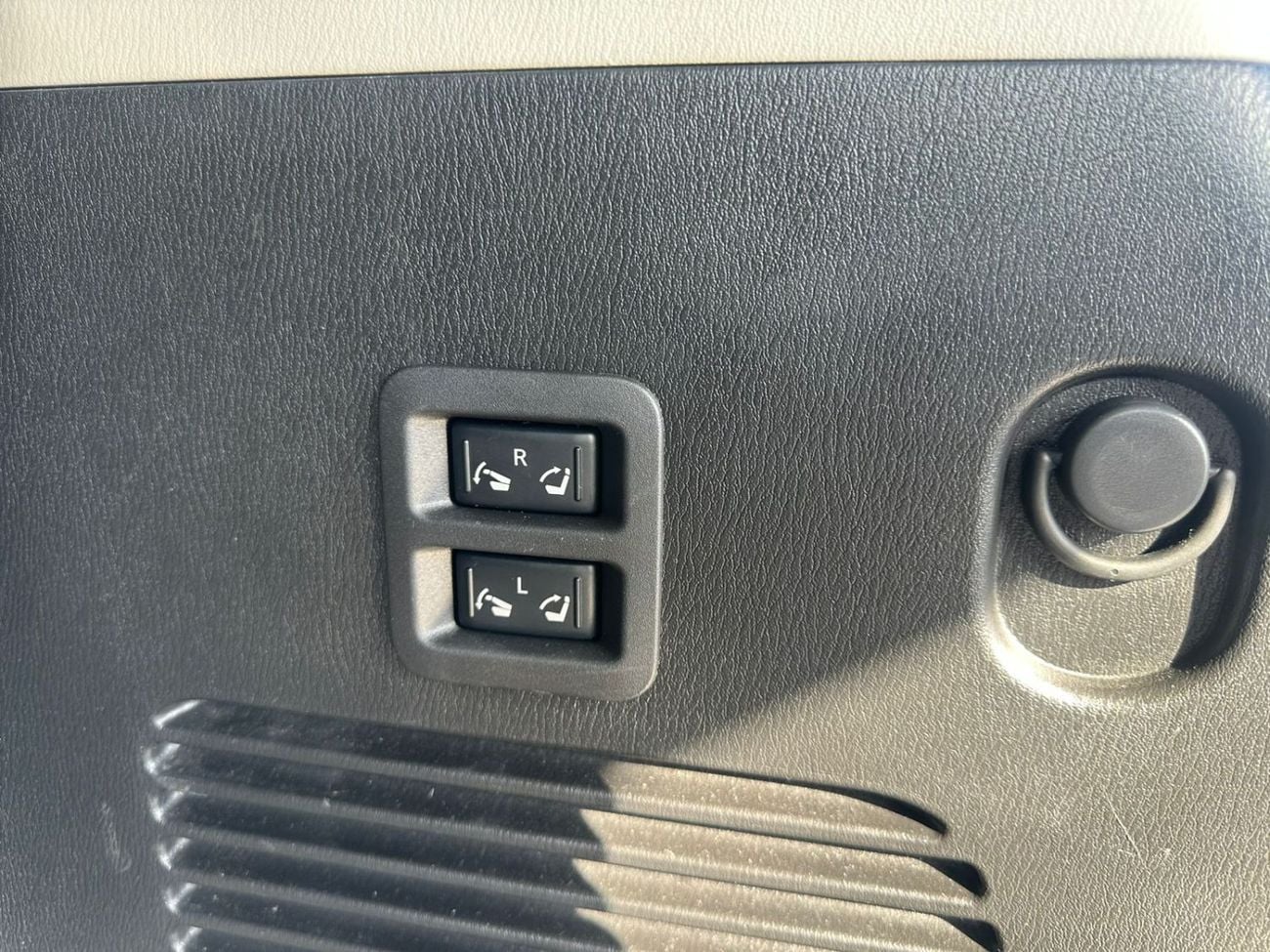 Nissan Patrol LE Titanium 5.6L