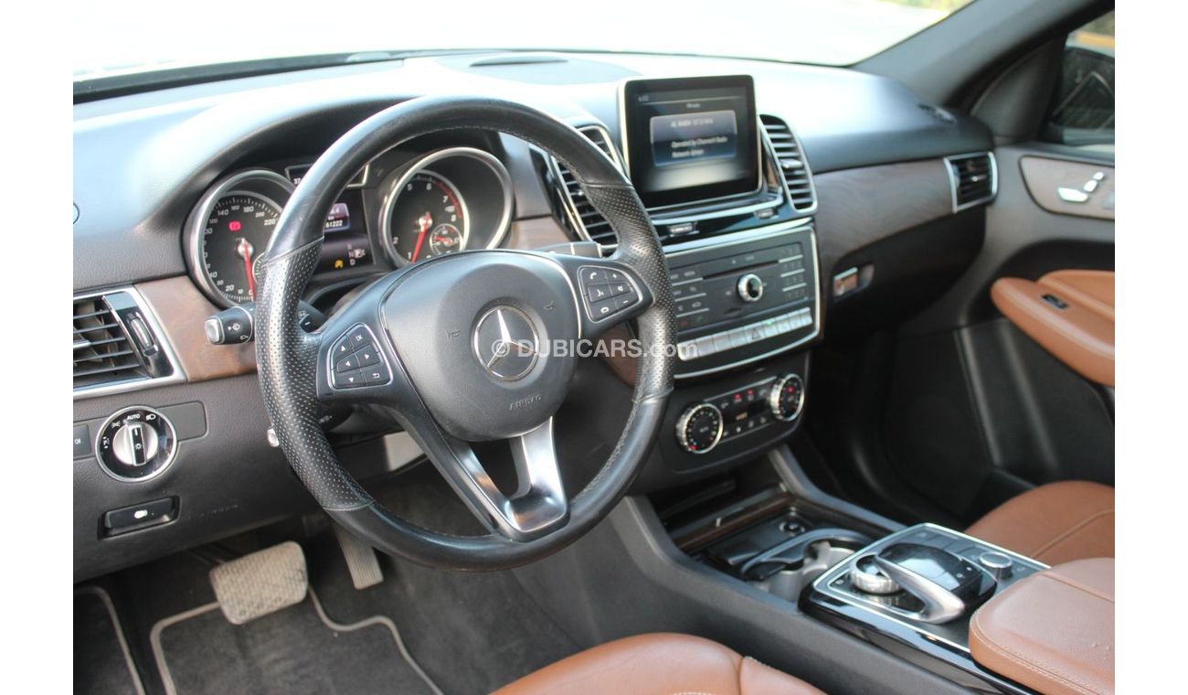 مرسيدس بنز GLE 400 مرسيدس جي ال اي ٤٠٠ ٢٠١٦