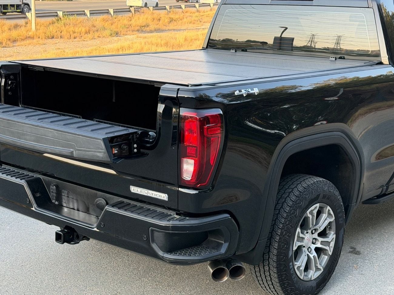 GMC Sierra 1500 REG/CAB ELEVATION