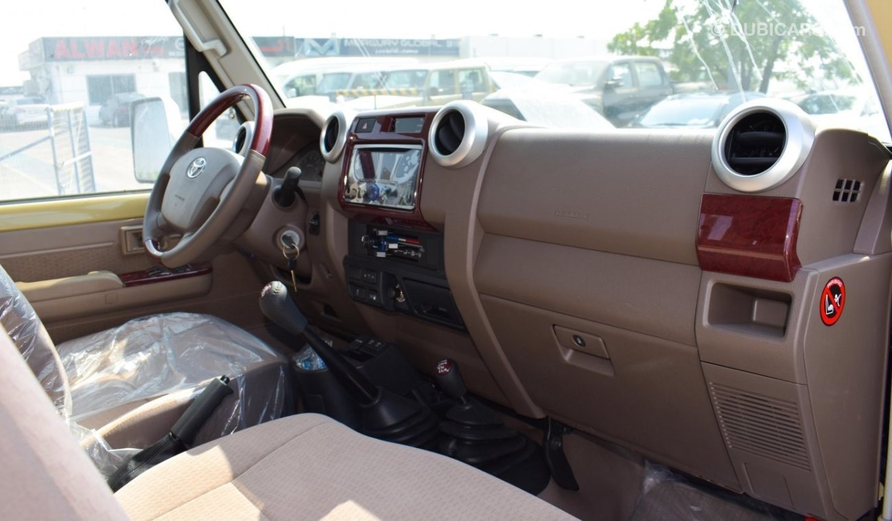 Toyota Land Cruiser Pick Up 4.0L V6 Single Cabin