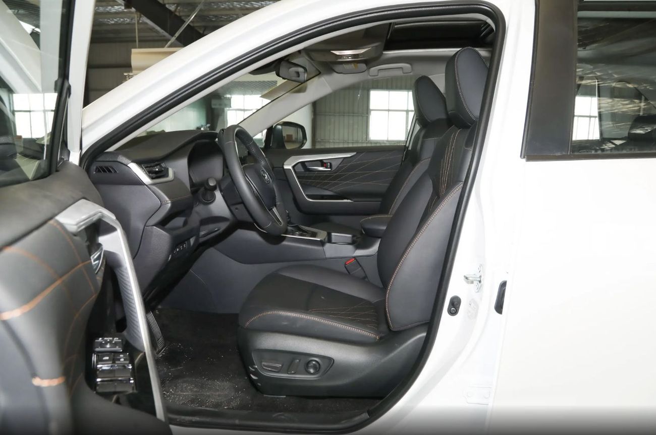 تويوتا راف ٤ 2.5 HYBRID AWD Elite Trim Full Option