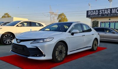 تويوتا كامري Camry Lumiere Hybrid Full option 2024 Gcc - 2.5L