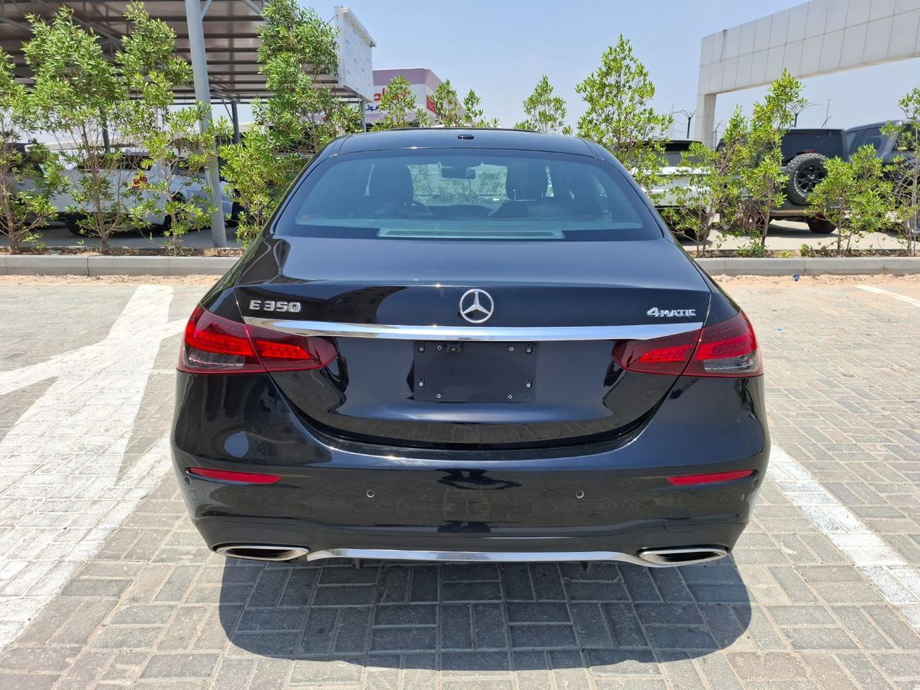 Mercedes-Benz E 350 Mercedes-Benz E350 2021 full option