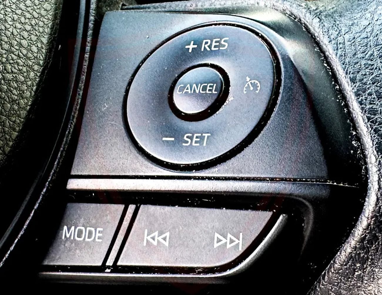 Toyota RAV4 EX Rav4 | 2.5 L | | GCC | Accident-Free | In Excellent Condition | 1310 P.M