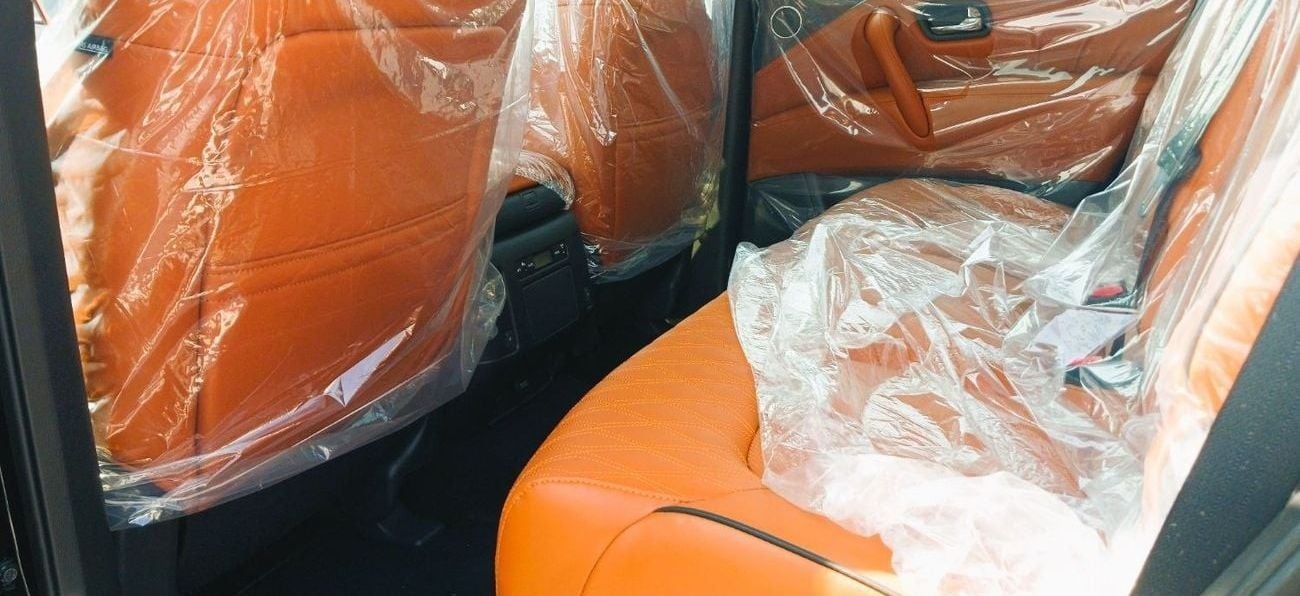 Nissan Patrol Nissan Patrol Platinum 5.6L Petrol V8 2024YM