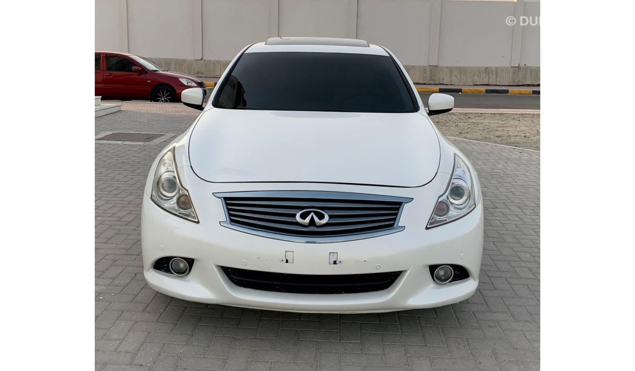 Infiniti G37 INFINITI G37 / GCC / 2012 / V6 / IN VERY GOOD CONDITION