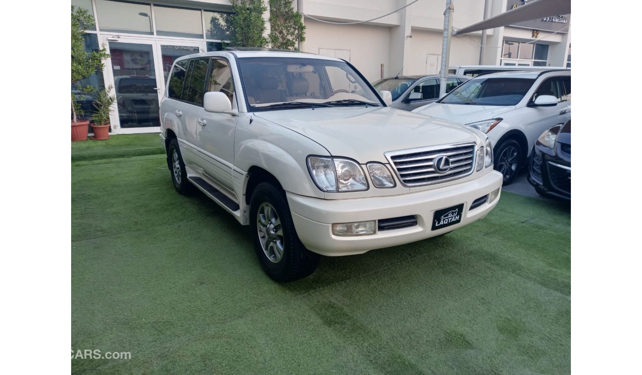 Lexus LX 470 Imported from Japan, model 2001, leather hatch, cruise control, in excellent condition, you do not n