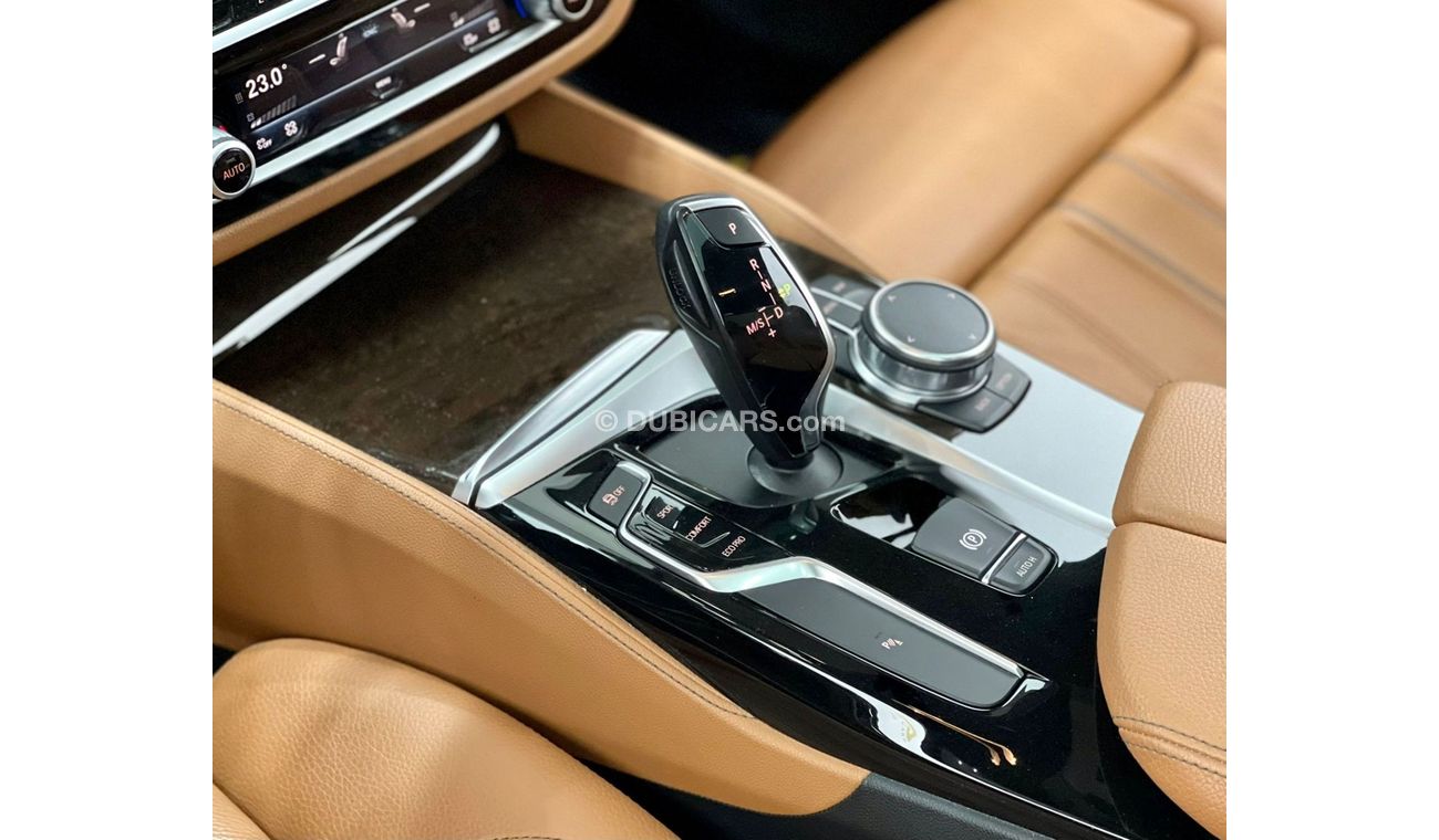 BMW 540i 2017 BMW 540i M-Sport, BMW Service History, Warranty, GCC