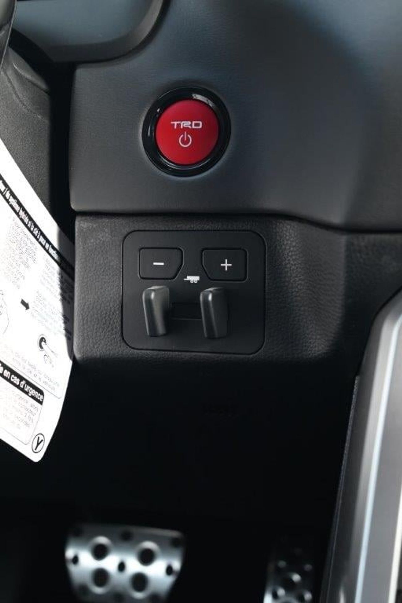 Toyota Sequoia Platinum TRD OFFROAD Hybrid V6 3.5L Petrol Automatic