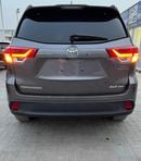 Toyota Highlander 2019 Toyota Highlander XLE 4x4 AWD Full option Sunroof Push Start 7 Leather Seats