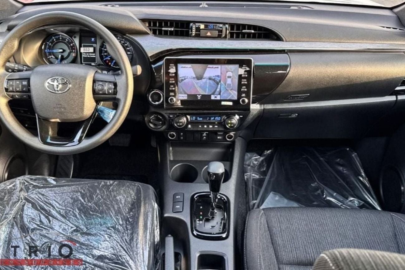 تويوتا هيلوكس 2025 TOYOTA HILUX ADVENTURE 4.0L PETROL V6 FULL OPTION  WITH PUSH START, DIGITAL CLOCK