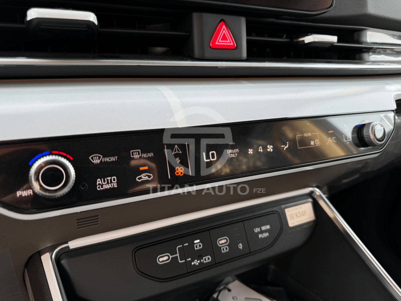 كيا كارنيفال KIA CARNIVAL (HEV) 1.6 CC (G109) - 2025 Model Year of Manufacture: 2025 Country of Origin: South Kor