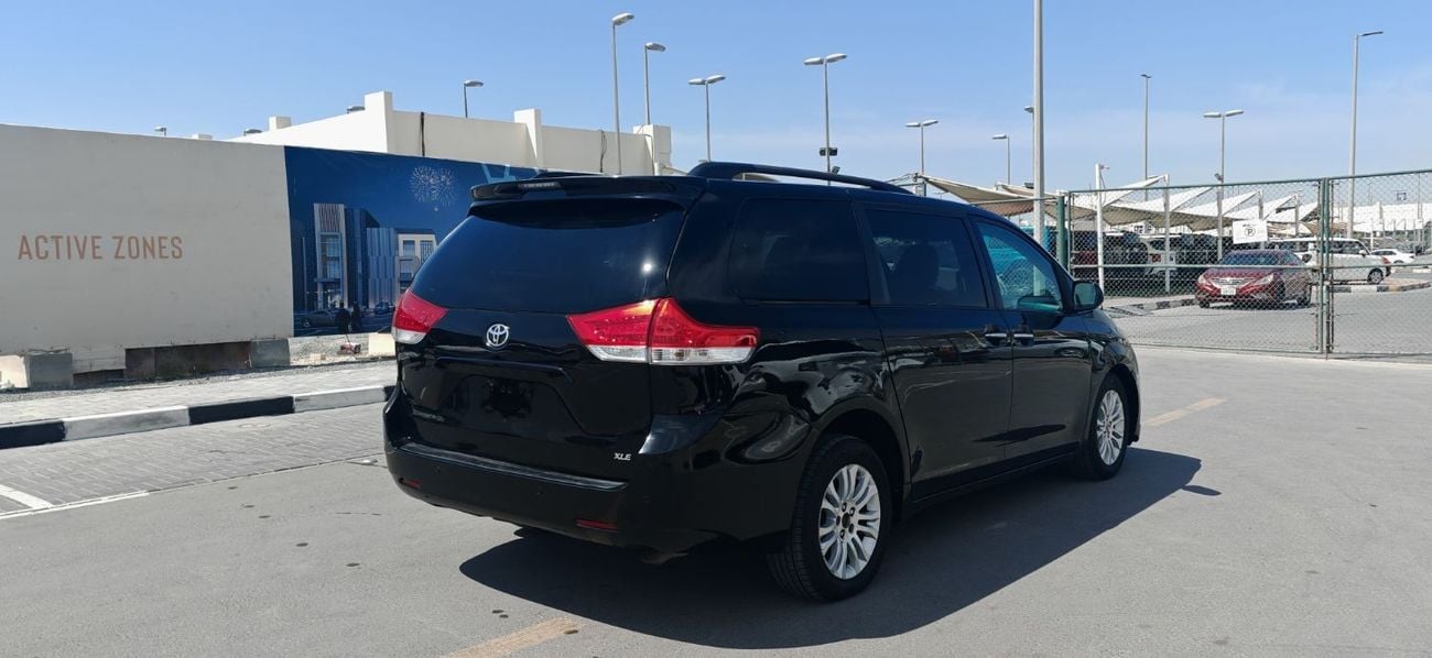 Toyota Sienna Toyota Sienna Model 2014